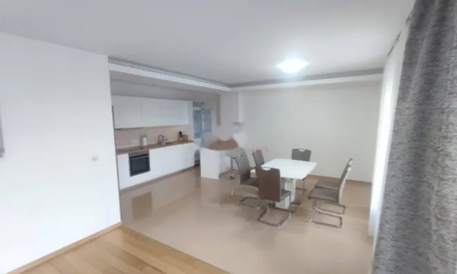 Недвижимость Двухкомнатная квартира Опатия: 4