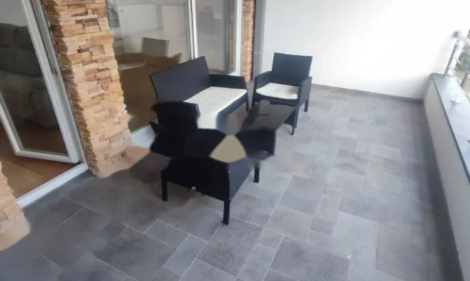 Недвижимость Двухкомнатная квартира Опатия: 18