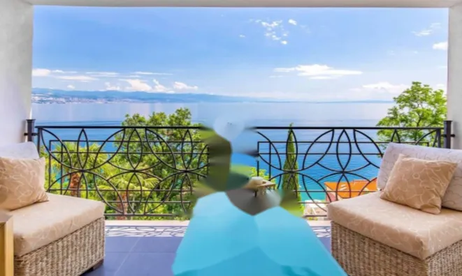 Недвижимость Многоквартирный дом Пунта: 4