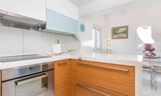 Недвижимость Многоквартирный дом Пунта: 14