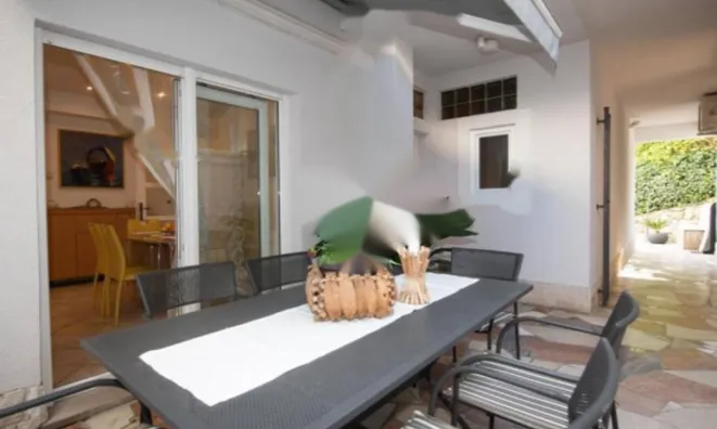 Недвижимость Многоквартирный дом Пунта: 22