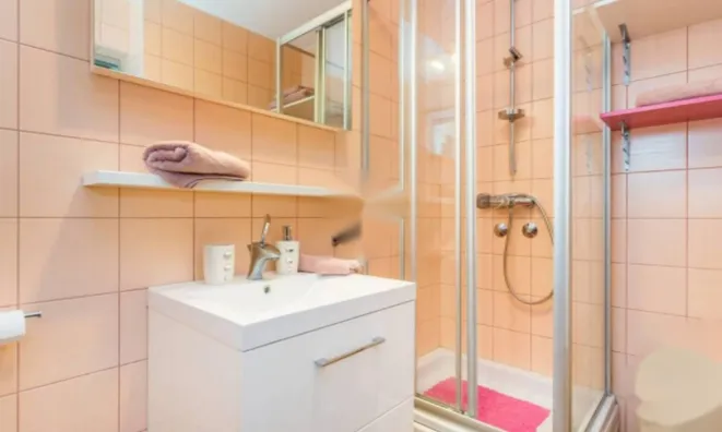 Недвижимость Многоквартирный дом Пунта: 26