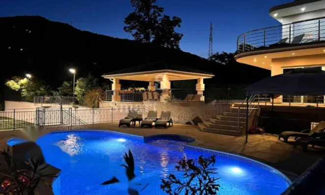 Недвижимость Новый дом в Побрях 749 м²: 24