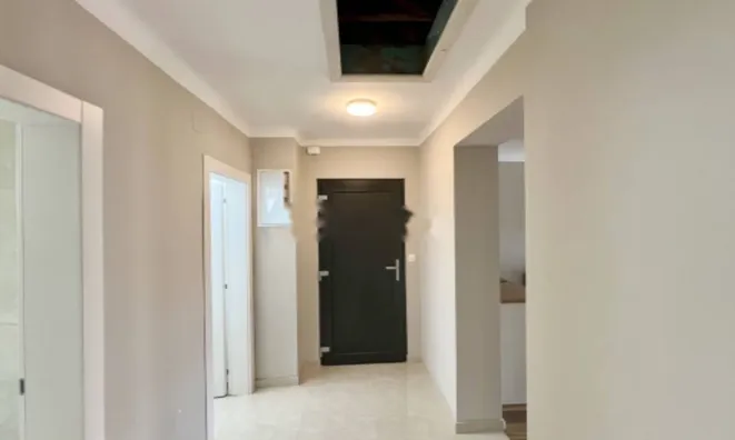 Недвижимость Трехкомнатная квартира Центральная Опатия: 21