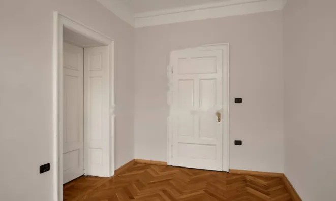 Недвижимость Квартира Второй Этаж, Центр: 19