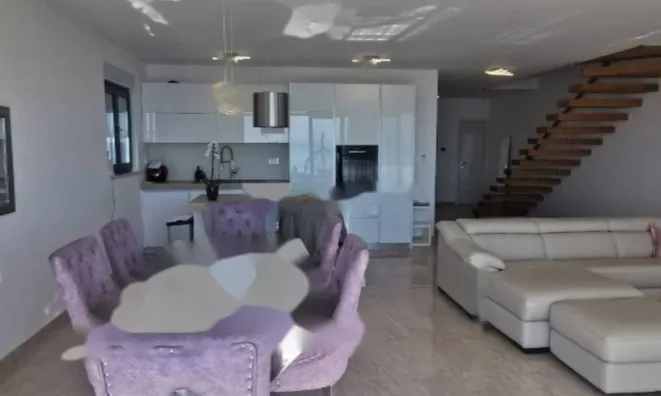 Недвижимость Семейный дом 250 м², новый: 9