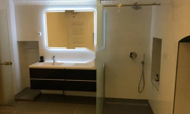 Недвижимость Трехкомнатная квартира в центре Опатии: 12