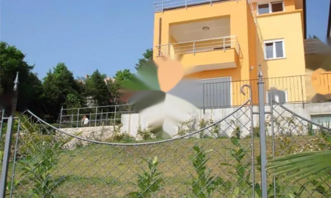 Недвижимость Трехкомнатная квартира Опатия: 3