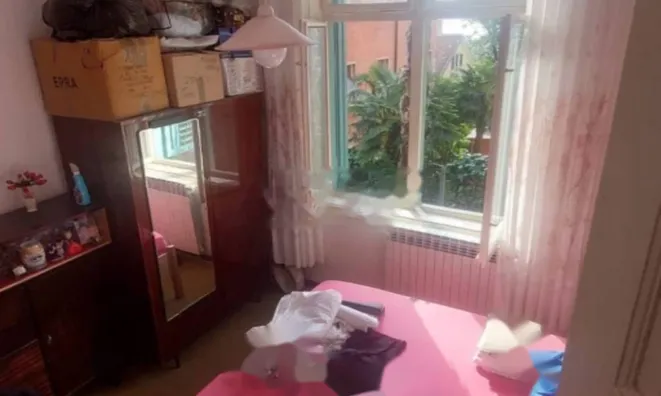 Недвижимость Трехкомнатная квартира в центре: 14