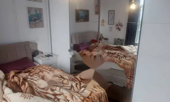 Недвижимость Трехкомнатная квартира в центре: 15