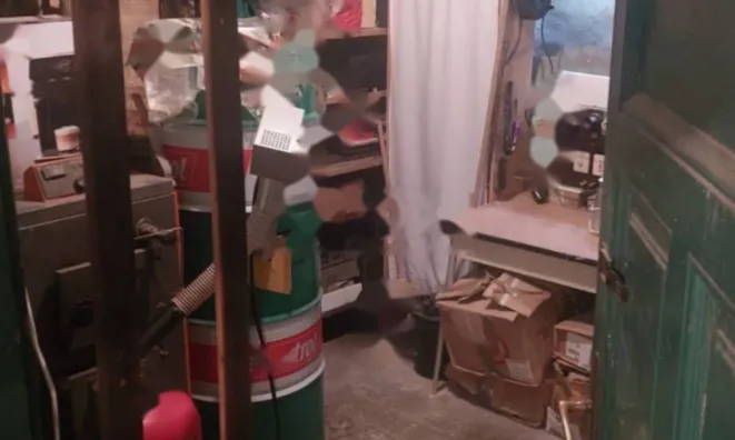 Недвижимость Трехкомнатная квартира в центре: 23