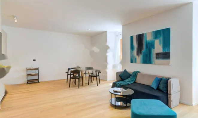 Недвижимость Двухкомнатная квартира Центр: 2