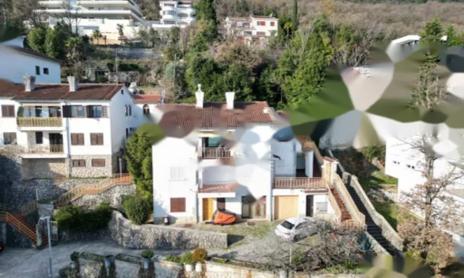 Недвижимость Четырехкомнатная квартира, Центр, Опатия: 5