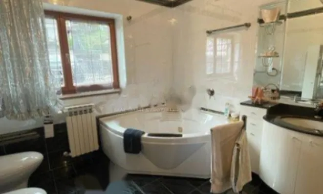 Недвижимость Семейный дом в Волоцко: 19