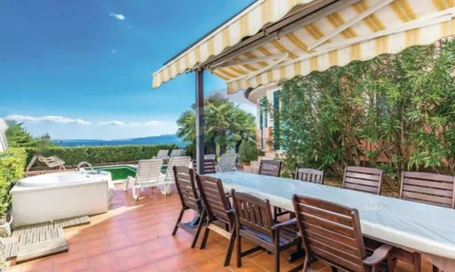 Недвижимость Семейный дом в центре Опатии: 22