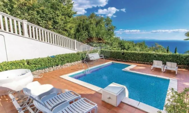 Недвижимость Семейный дом в центре Опатии: 24