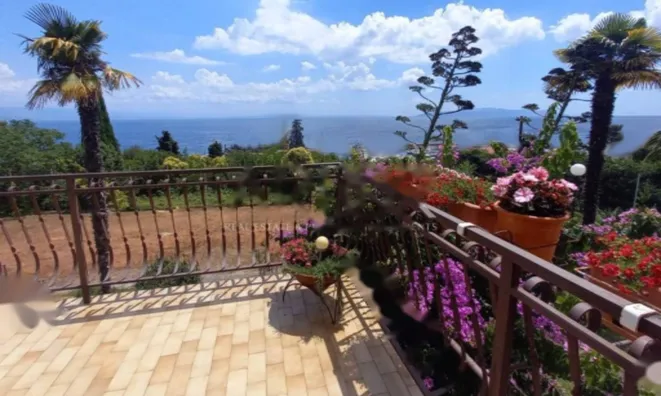 Недвижимость Семейный дом Ичичи: 2