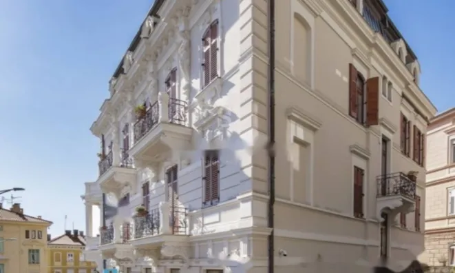 Недвижимость Четырехкомнатная квартира в центре Опатии: 9