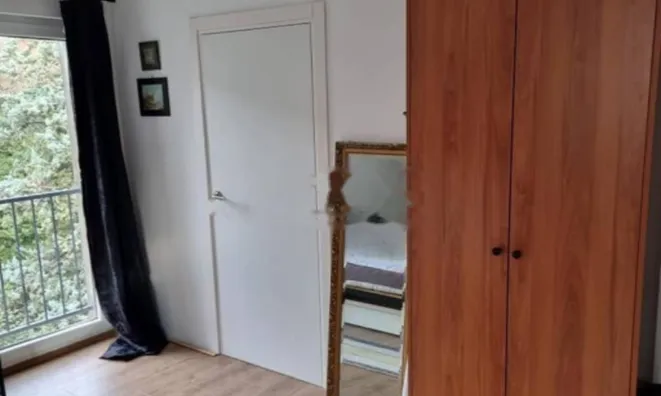 Недвижимость Двухкомнатная квартира в центре: 8