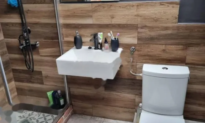 Недвижимость Двухкомнатная квартира в центре: 10