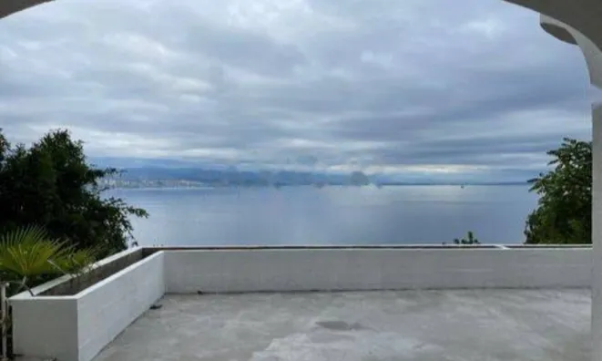 Недвижимость Четырехкомнатная квартира в центре Опатии: 2