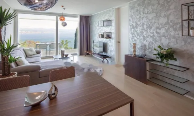 Недвижимость Двухкомнатная квартира, Центр: 2