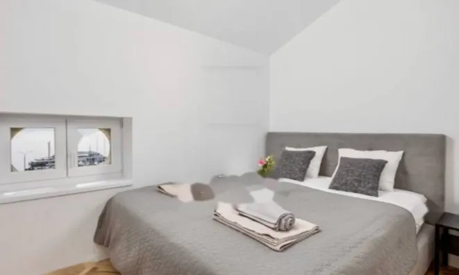 Недвижимость Трехкомнатная квартира Центр: 6