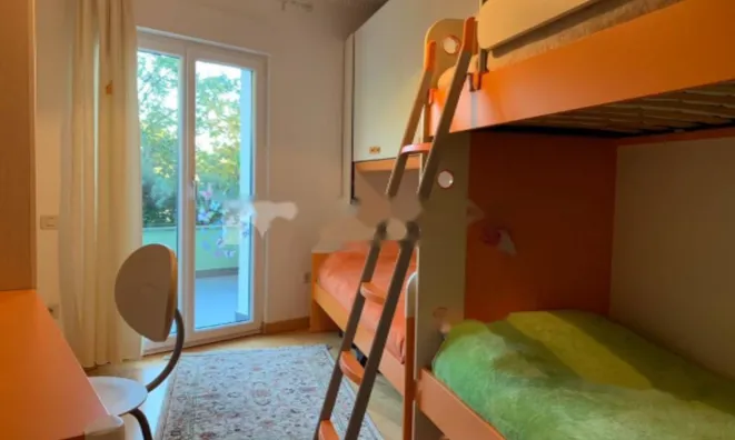 Недвижимость Четырехкомнатная квартира центр: 13