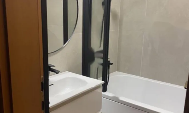 Недвижимость Четырехкомнатная Квартира Центр: 26