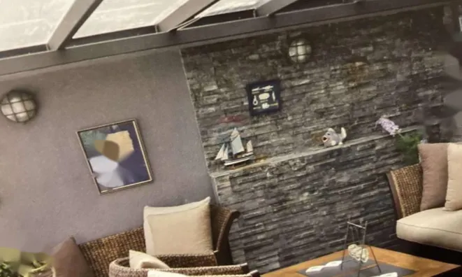 Недвижимость Четырехкомнатная Квартира Центр: 28