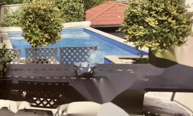 Недвижимость Четырехкомнатная Квартира Центр: 30