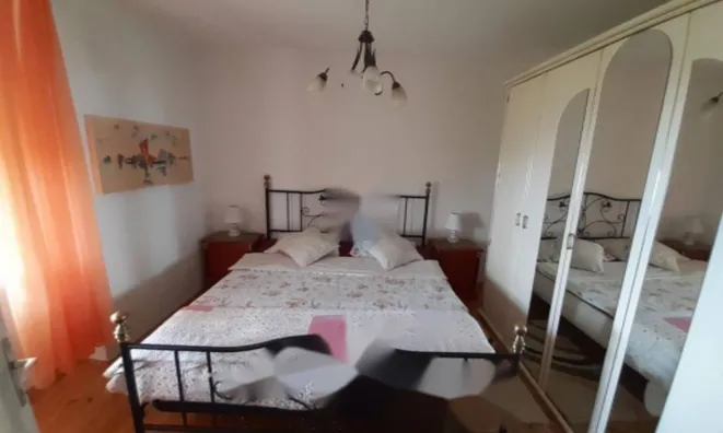 Недвижимость Многоквартирный дом Поляне: 3