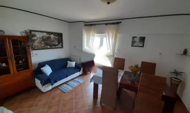 Недвижимость Многоквартирный дом Поляне: 4