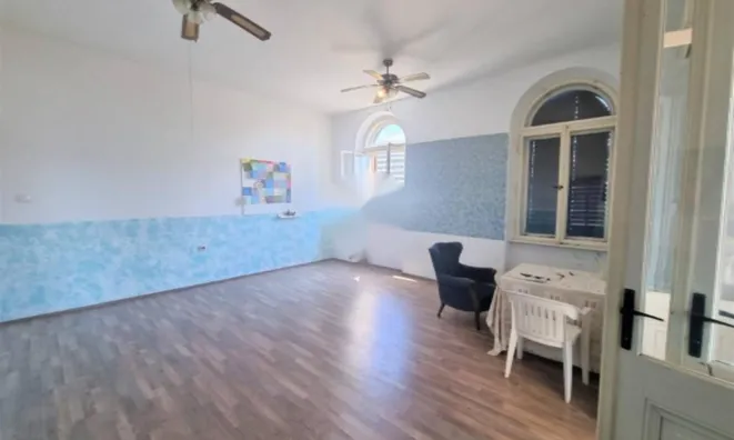 Недвижимость Трехкомнатная квартира в центре Опатии: 6