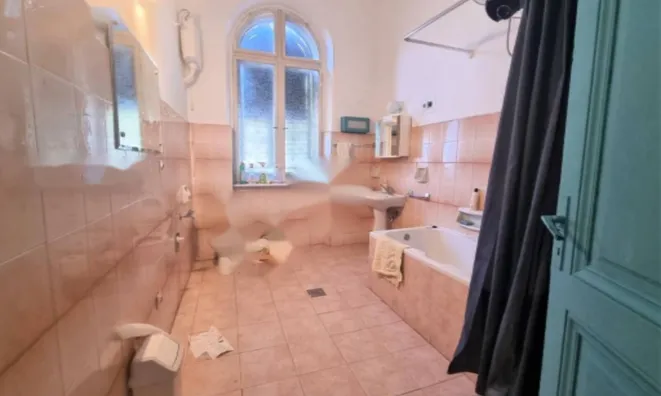 Недвижимость Трехкомнатная квартира в центре Опатии: 11