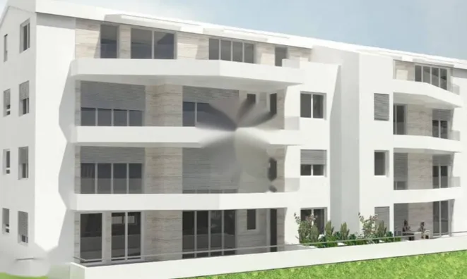 Недвижимость Четырехкомнатная Квартира Опатия Центр: 2