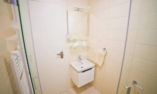 Недвижимость Семейный дом в Поляне: 6