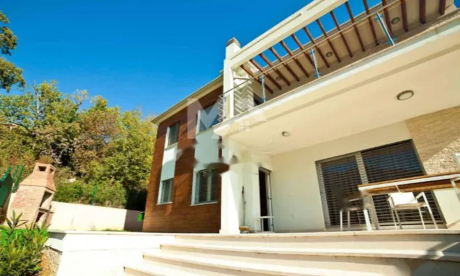 Недвижимость Семейный дом в Поляне: 20