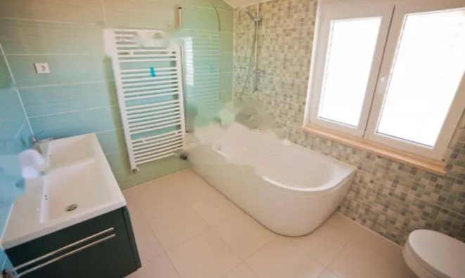 Недвижимость Семейный дом в Поляне: 24