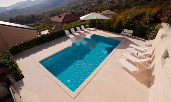 Недвижимость Семейный дом в Поляне: 48