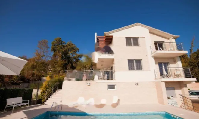 Недвижимость Семейный дом в Поляне: 57