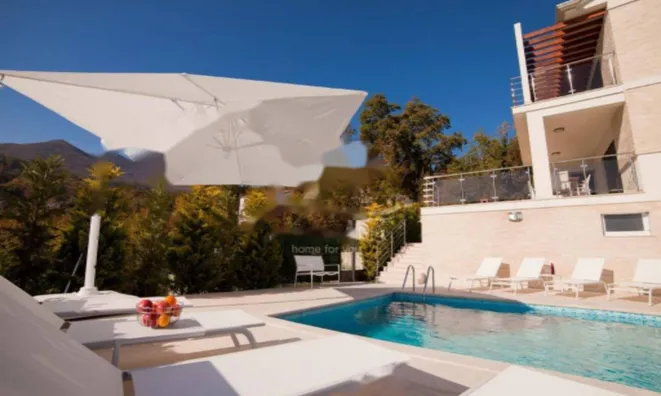 Недвижимость Семейный дом в Поляне: 59