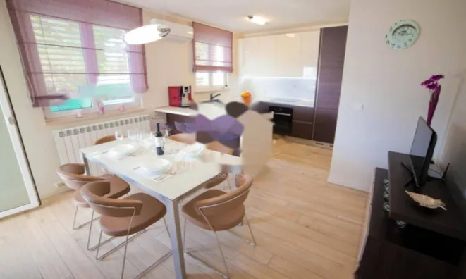 Недвижимость Семейный дом в Поляне: 72