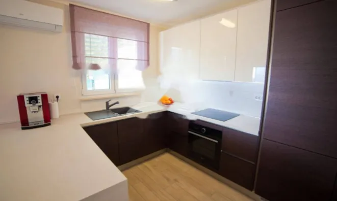 Недвижимость Семейный дом в Поляне: 73