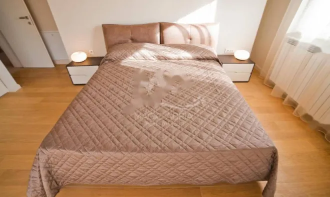 Недвижимость Семейный дом в Поляне: 84