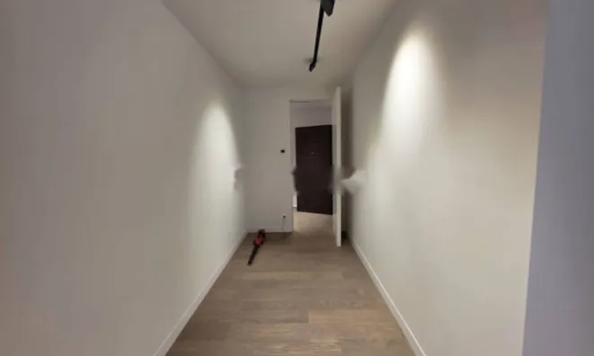 Недвижимость Трёхкомнатная квартира, Центр: 13