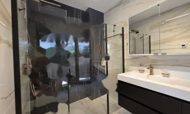 Недвижимость Трёхкомнатная квартира, Центр: 15