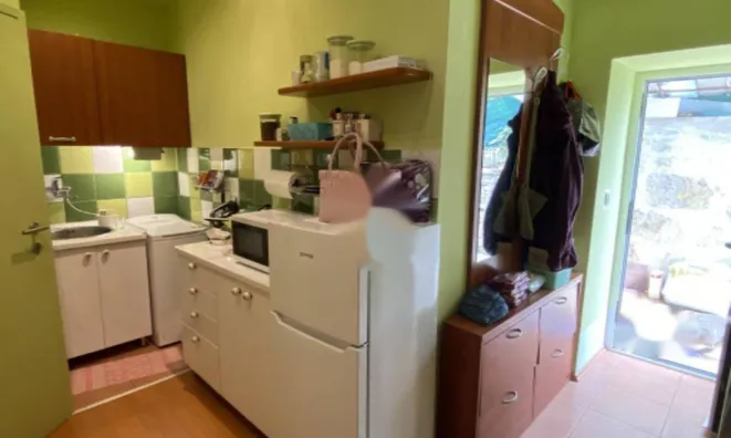 Недвижимость Однокомнатная квартира Центр: 3