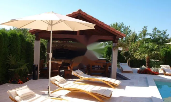 Недвижимость Семейный дом в Оприче: 4