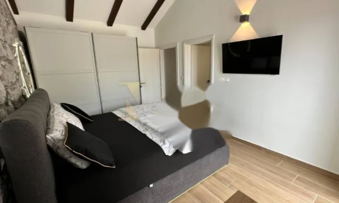 Недвижимость Дом в Польяне, Опатия: 24